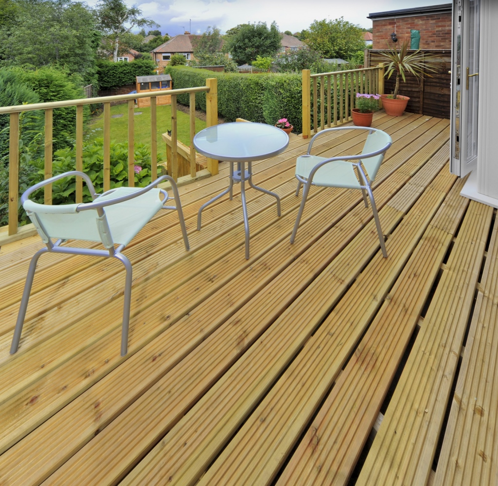 5 Reasons To Choose Modwood Decking Over Others