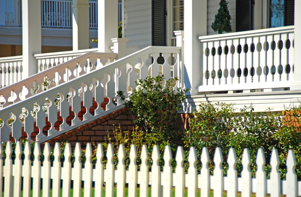 Why You Need A Fencing Contractor?