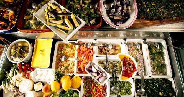 Set The Culinary Spanish Tone At Home