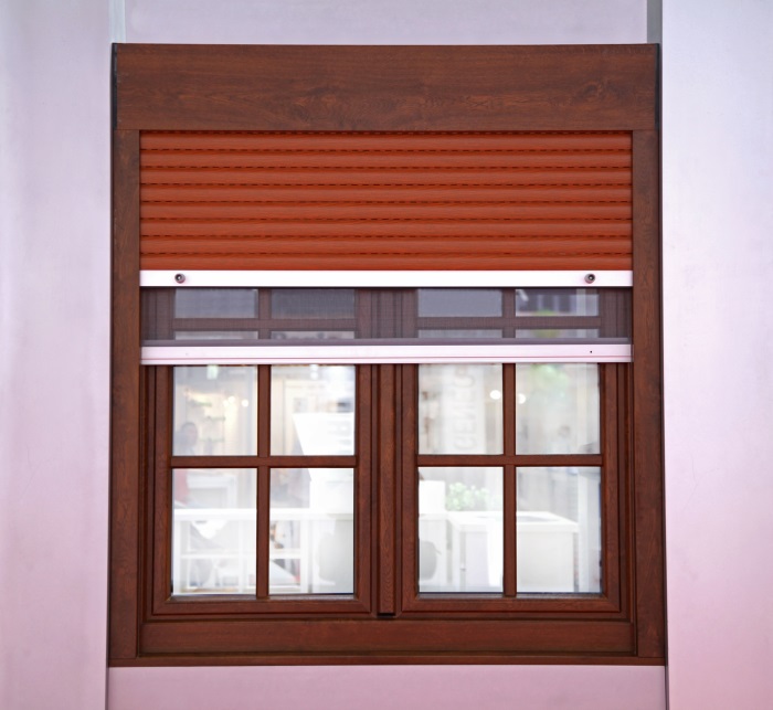 Kitchen roller shutters 