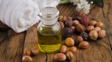 How-Argan-Oil-Is-Made-In-Morocco1-2zf0jeh8ob4ia5oamwpoga