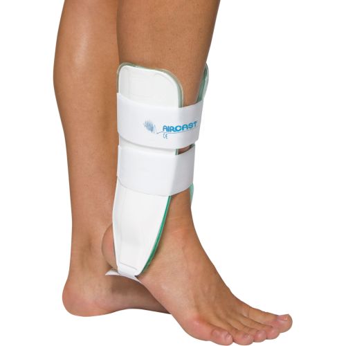 Choosing The Best Ankle Braces For Your Sprained or Injured Ankle