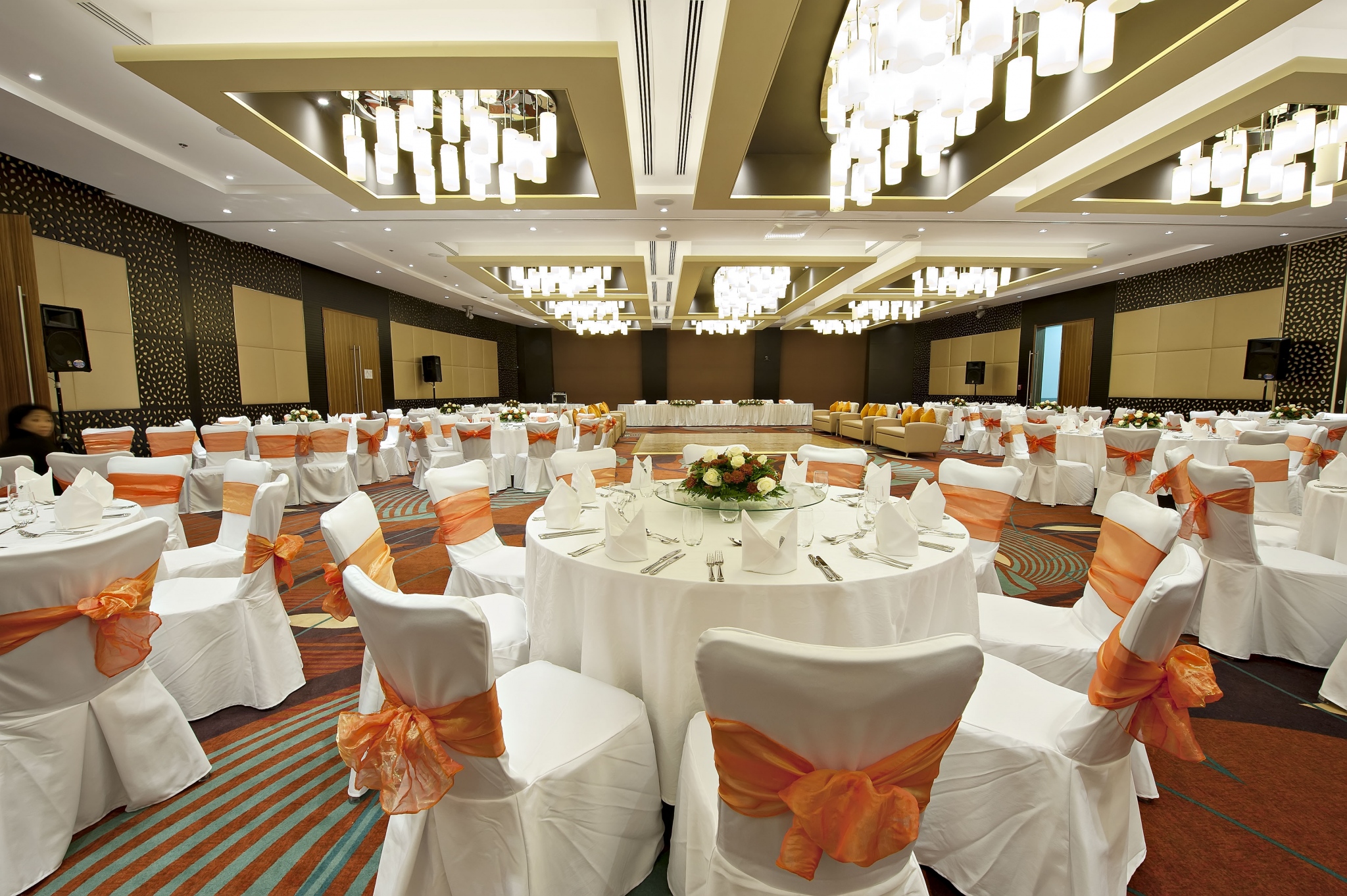 Event set ups a guide to setting up chairs and tables