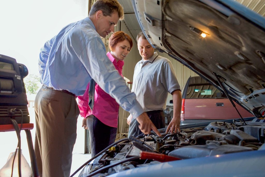 Top 5 Tips To Manage An Automotive Repair Shop Successfully - Top 5 Tips To Manage An Automotive Repair Shop Successfully