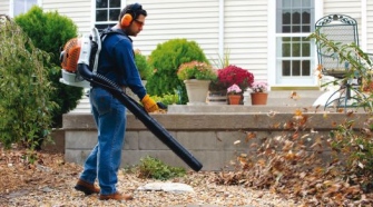 Renting a Leaf Blower this Spring