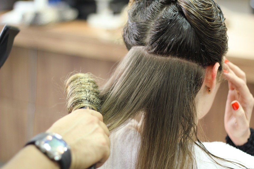 5 Home Remedies For Dry And Damaged Hair