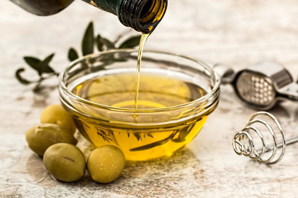 5 Foods That Make You Look Younger For Real