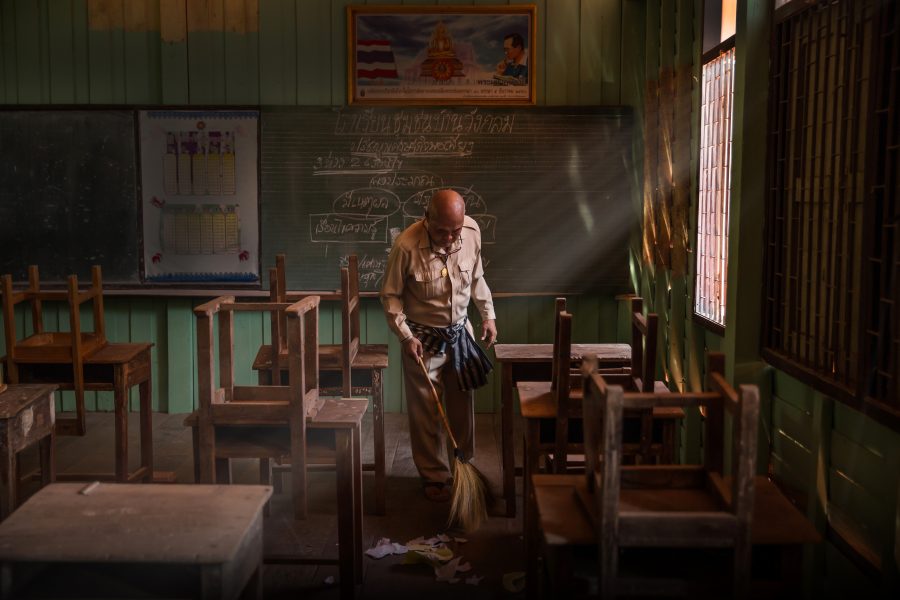 Keeping The Classroom Clean What Equipment You Need