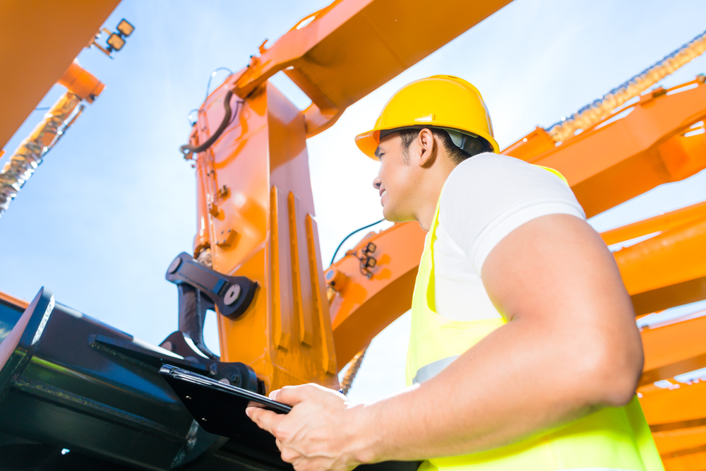 How To Cut Costs When Hiring An Equipment Rental Company