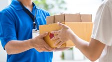 How To Pick The Right Parcel Delivery Company In Your Area?