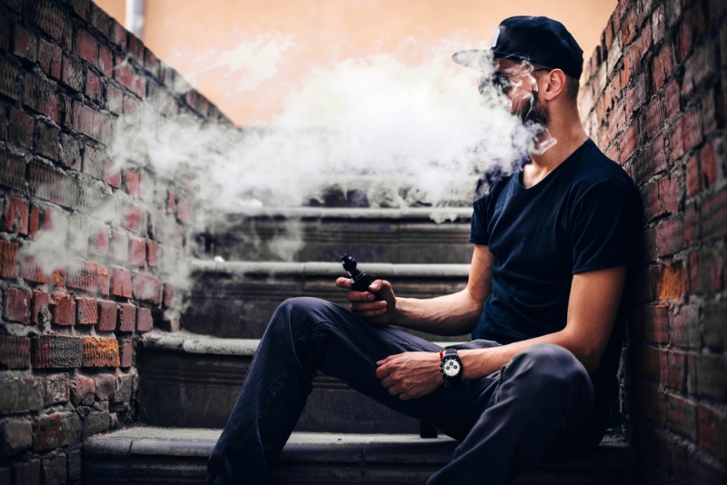 The Ultimate List Of What Not To Do If You're New To Vaping