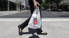 Why Worldwide Plastic Bag Ban Is Not Viable? Why Countries Look For Placing Recycling Systems?