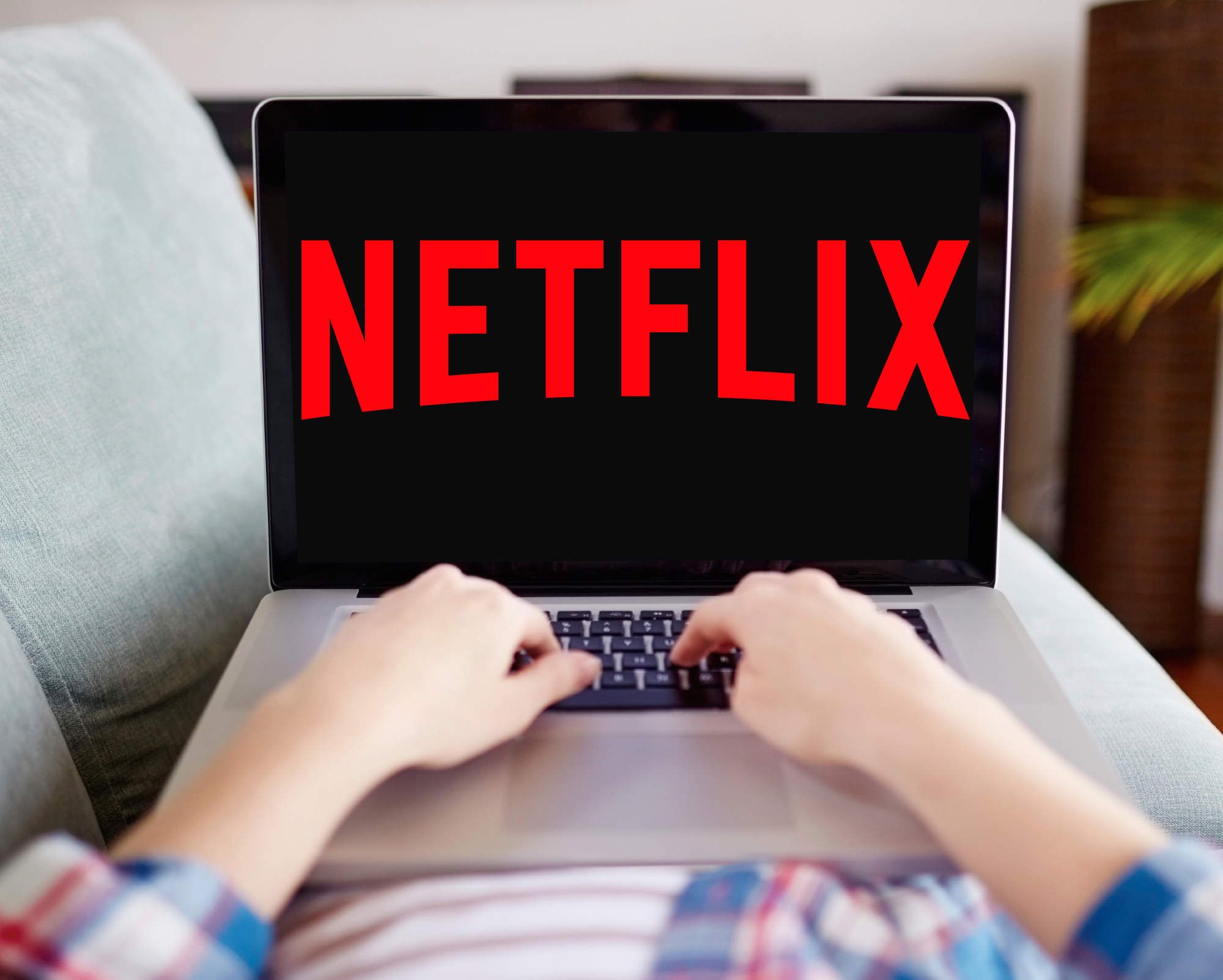 Зэтфликс. Нетфликс. Netflix картинка. Стриминговая платформа Netflix. Нетфликс на ТВ.