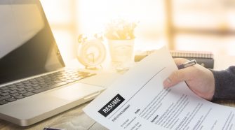 The Difference Between A CV and A Resume: Which Is Better?