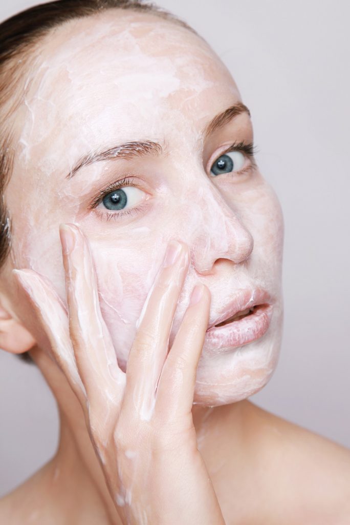Top 8 Amazing and Frugal Ways to Take Care Of Your Skin